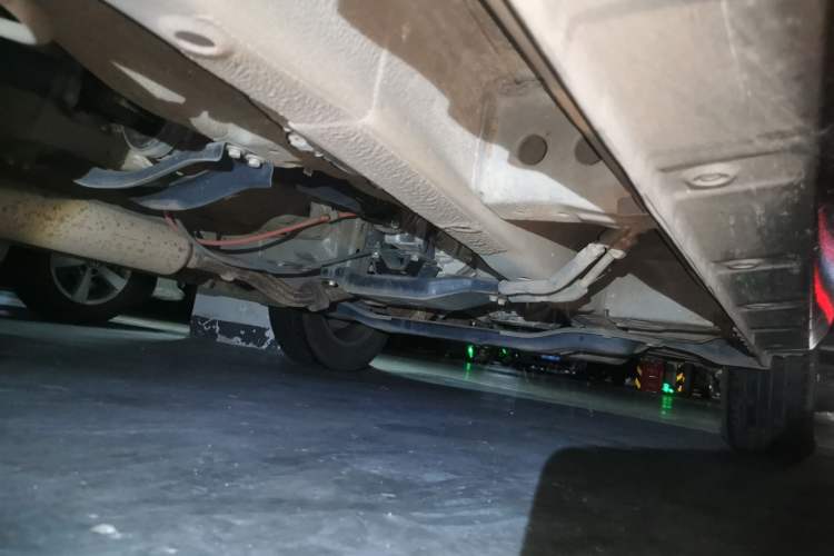 Used Wuling Hongguang 2021 1.5L Facelifted S Comfort Version with Electric Power Steering LAR Chassis Rear Right