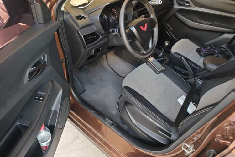 Used Wuling Hongguang 2021 1.5L S Base Version LAR Driver Seat