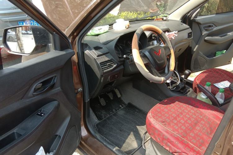 Used Wuling Hongguang 2021 1.5L S Standard Version LAR Driver Seat