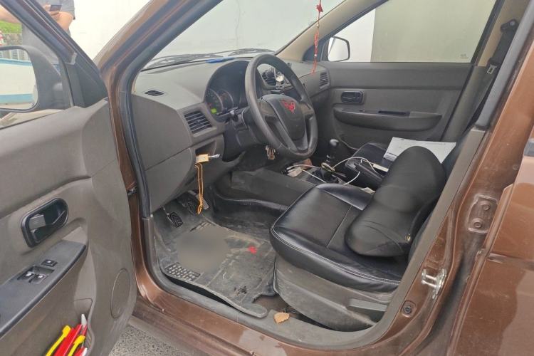 Used Wuling Hongguang 2021 1.5L Revised S Base Version with Electric Power Steering LAR Driver Seat