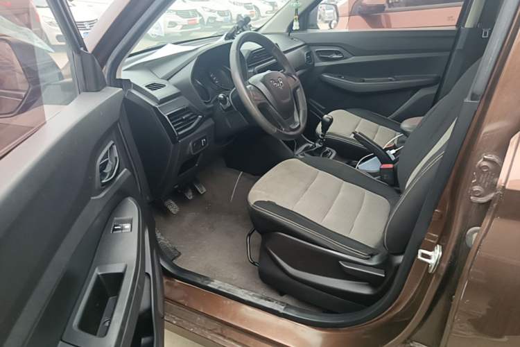 Used Wuling Hongguang 2021 1.5L S Base Version LAR Driver Seat