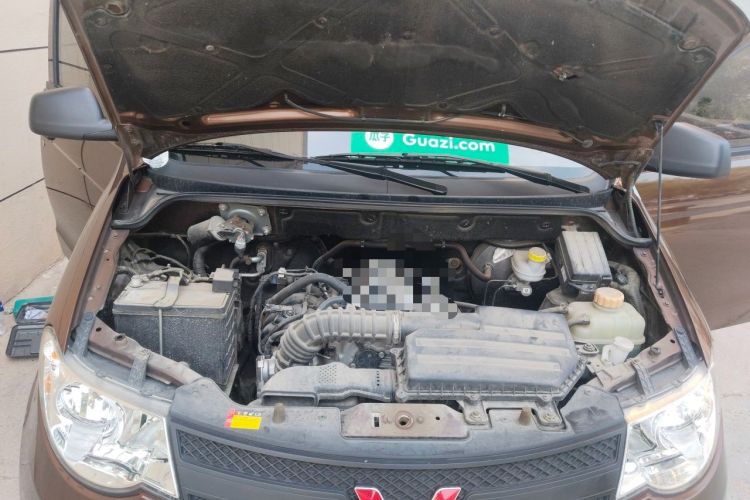 Used Wuling Hongguang 2021 1.5L Revised S Base Version Hydraulic Power Steering LAR Engine Bay