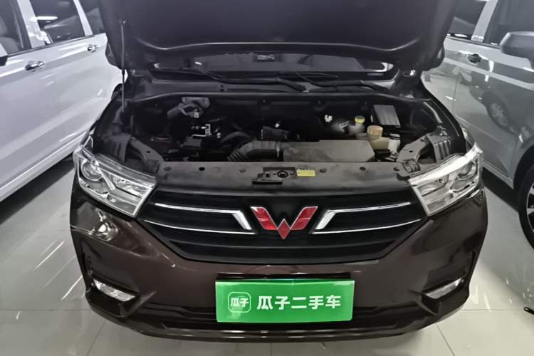 Used Wuling Hongguang 2021 1.5L S Comfort Edition LAR Engine Bay