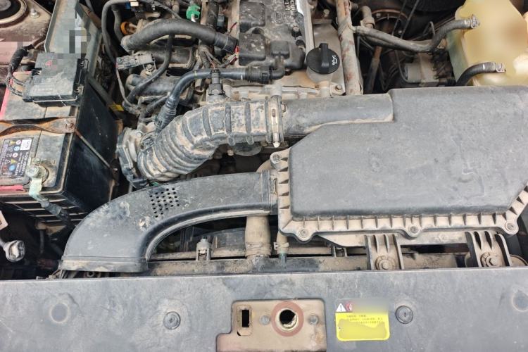 Used Wuling Hongguang 2021 1.5L Facelifted S Comfort Version with Electric Power Steering LAR Engine Bay
