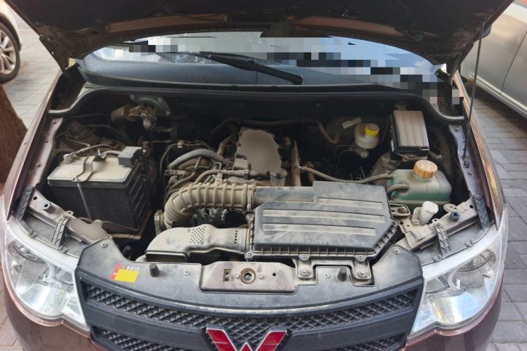 Used Wuling Hongguang 2021 1.5L S Base Version LAR Engine Bay