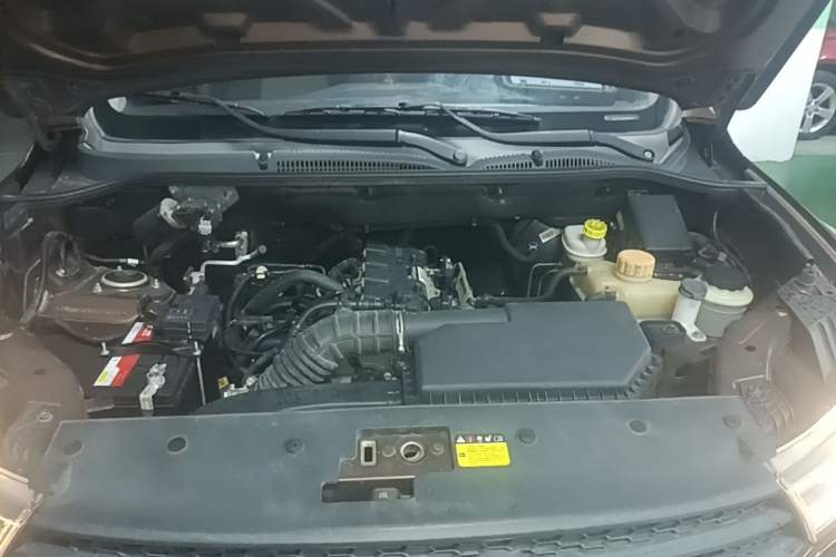 Used Wuling Hongguang 2021 1.5L Revised S Base Version with Electric Power Steering LAR Engine Bay