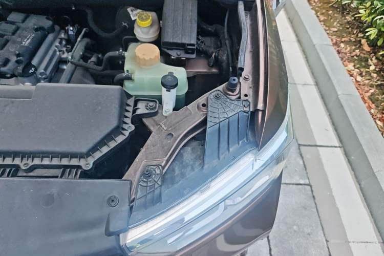 Used Wuling Hongguang 2021 1.5L Facelift S Comfort Version Hydraulic Power Steering LAR Engine Bay Left