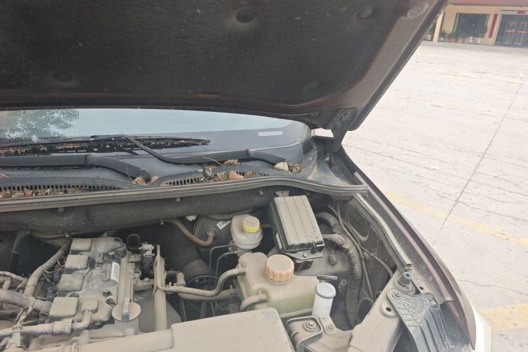 Used Wuling Hongguang 2021 1.5L S Comfort Edition LAR Engine Bay Left