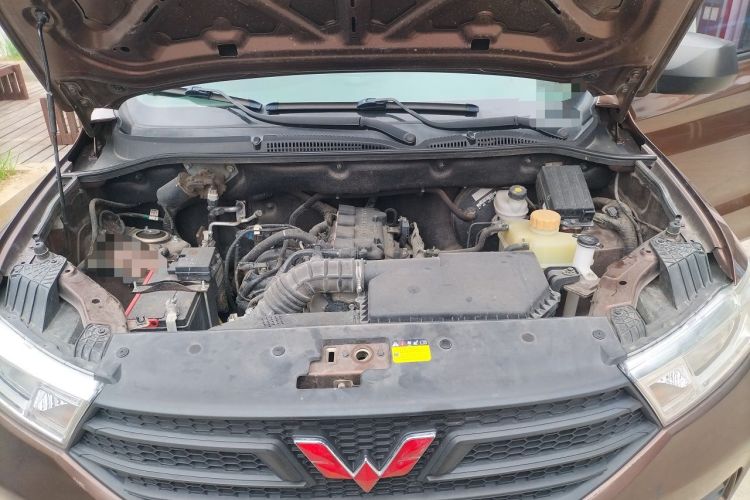 Used Wuling Hongguang 2021 1.5L S Base Version LAR Engine Bay