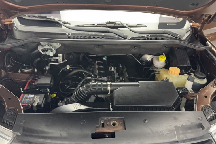 Used Wuling Hongguang 2021 1.5L Facelift S Comfort Version Hydraulic Power Steering LAR Engine Bay