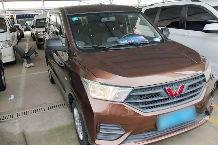 Used Wuling Hongguang 2021 1.5L S Base Version LAR Exterior 1