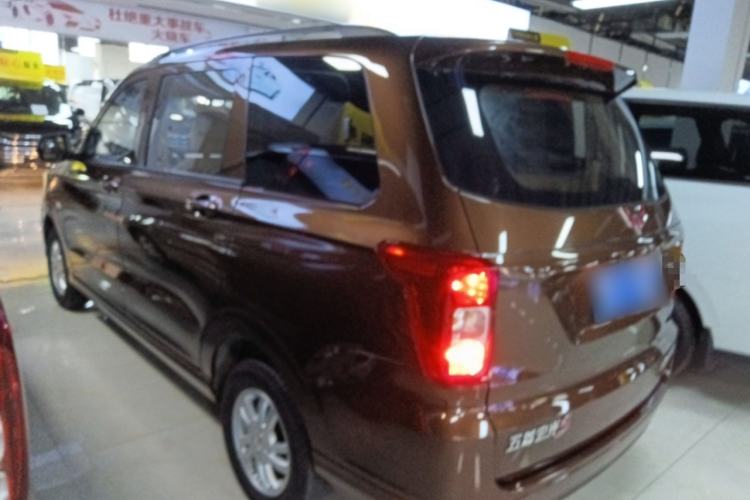 Used Wuling Hongguang 2021 1.5L Revised S Standard Version Hydraulic-Power-Assisted LAR Exterior 2