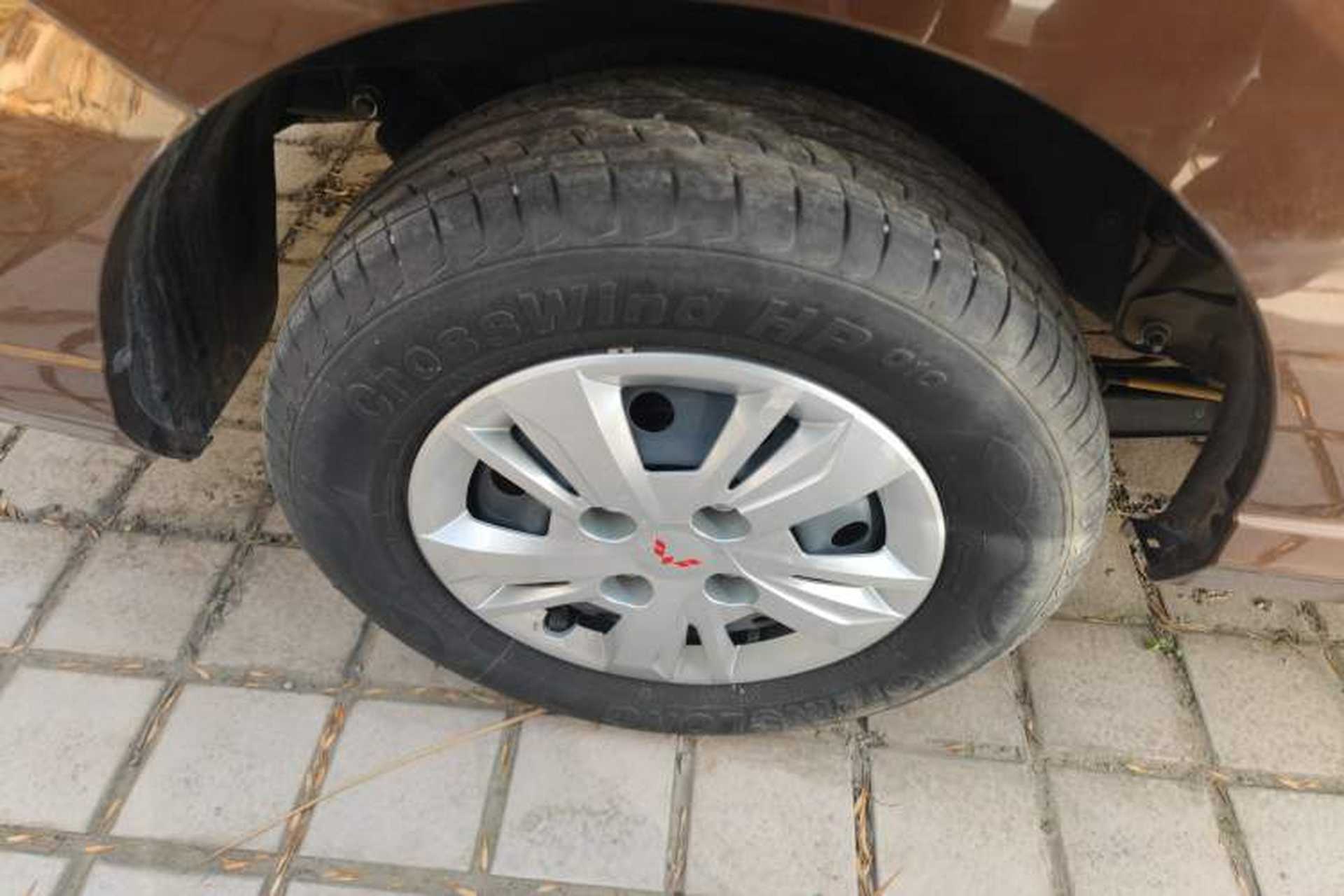 Used Wuling Hongguang 2021 1.5L Revised S Standard Version with Electric Power Steering LAR Exterior 4