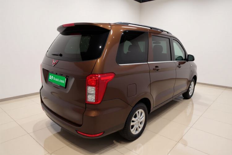 Used Wuling Hongguang 2021 1.5L S Standard Version LAR Exterior 5
