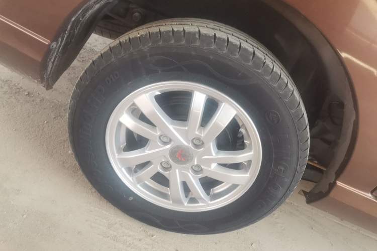 Used Wuling Hongguang 2021 1.5L Revised S Standard Version with Electric Power Steering LAR Exterior 5