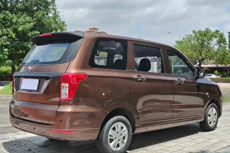 Used Wuling Hongguang 2021 1.5L Revised S Base Version with Electric Power Steering LAR Exterior 6