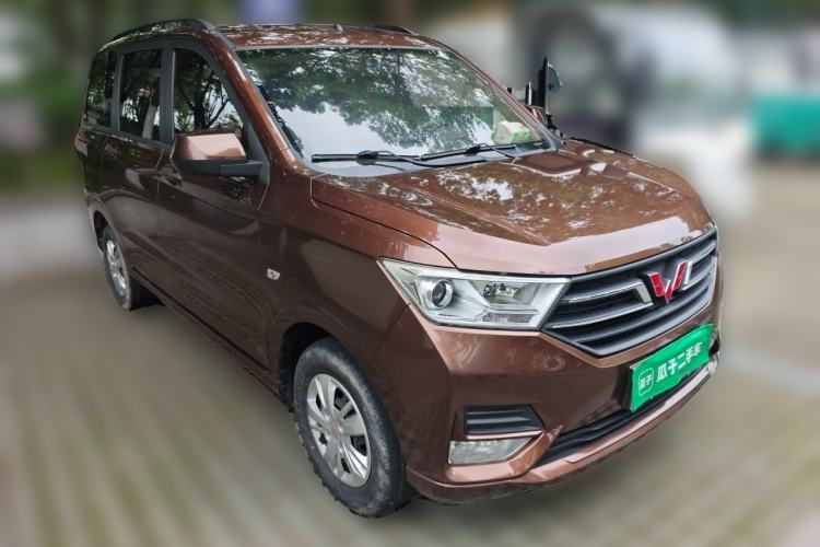 Used Wuling Hongguang 2021 1.5L Facelifted S Comfort Version with Electric Power Steering LAR Front Right 45 Deg