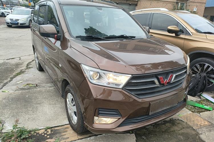 Used Wuling Hongguang 2021 1.5L Facelifted S Comfort Version with Electric Power Steering LAR Front Right 45 Deg