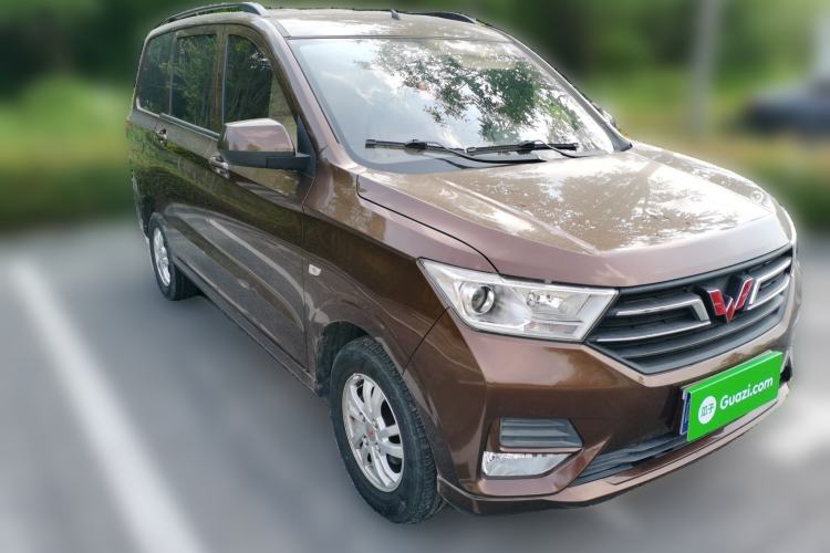 Used Wuling Hongguang 2021 1.5L Revised S Standard Version Hydraulic-Power-Assisted LAR Front Right 45 Deg