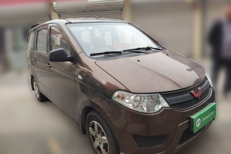 Used Wuling Hongguang 2021 1.5L Revised S Standard Version Hydraulic-Power-Assisted LAR Front Right 45 Deg