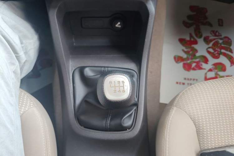 Used Wuling Hongguang 2021 1.5L Revised S Standard Version with Electric Power Steering LAR Gear Lever