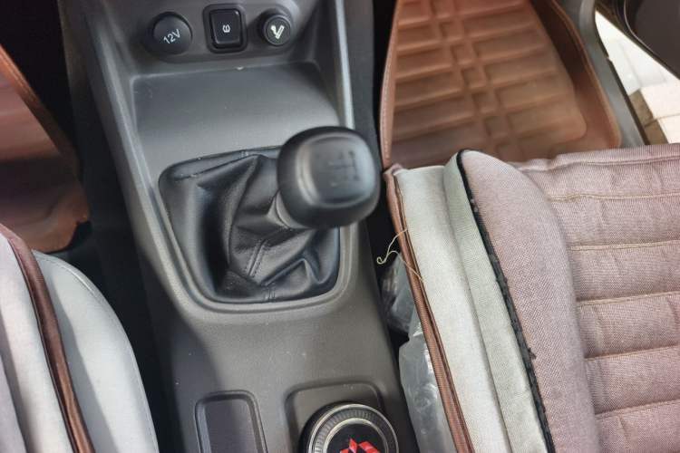 Used Wuling Hongguang 2021 1.5L S Base Version LAR Gear Lever