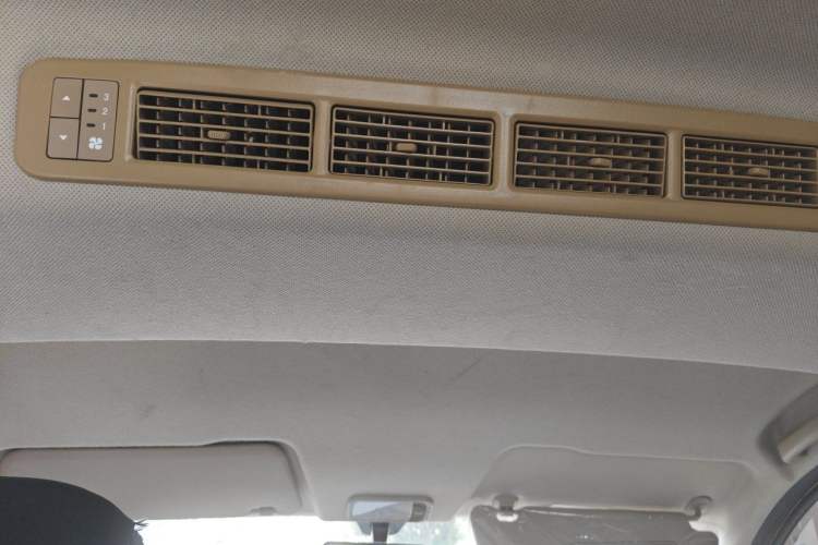 Used Wuling Hongguang 2021 1.5L Revised S Standard Version with Electric Power Steering LAR Headliner