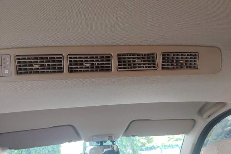 Used Wuling Hongguang 2021 1.5L Revised S Standard Version with Electric Power Steering LAR Headliner