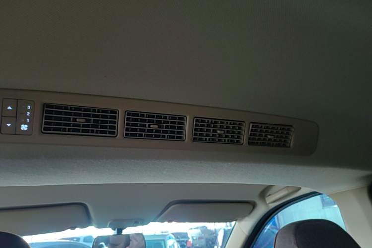 Used Wuling Hongguang 2021 1.5L Revised S Standard Version Hydraulic-Power-Assisted LAR Headliner