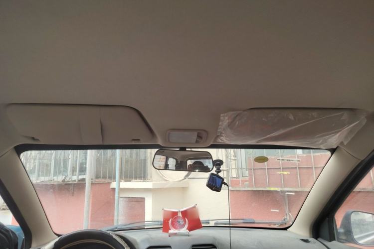 Used Wuling Hongguang 2021 1.5L Revised S Standard Version Hydraulic-Power-Assisted LAR Headliner
