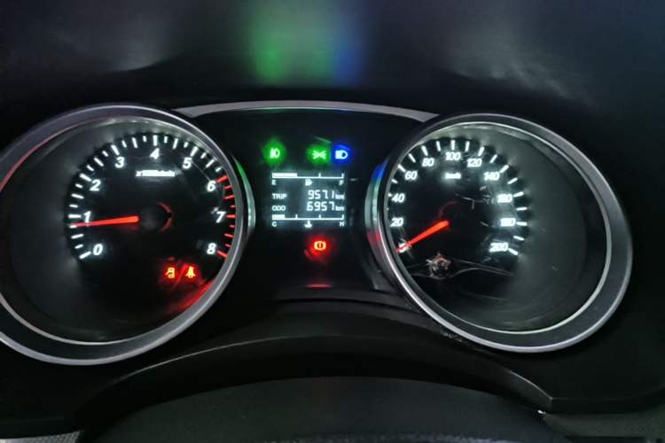 Used Wuling Hongguang 2021 1.5L S Comfort Edition LAR Instrument Cluster