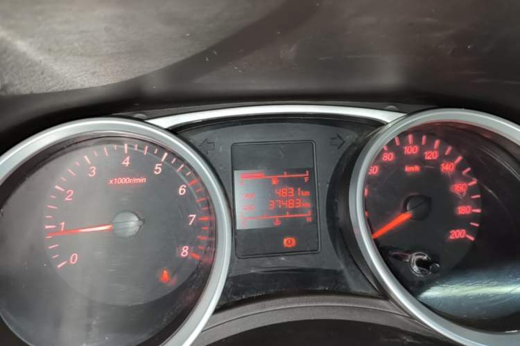 Used Wuling Hongguang 2021 1.5L Revised S Standard Version Hydraulic-Power-Assisted LAR Instrument Cluster