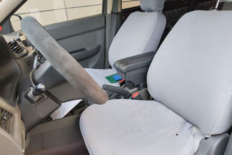 Used Wuling Hongguang 2021 1.5L Revised S Base Version Hydraulic Power Steering LAR Left Front Seat