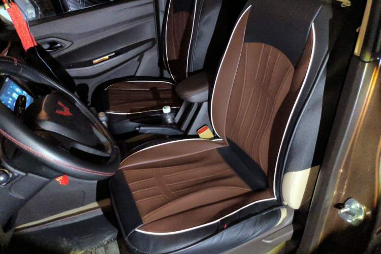Used Wuling Hongguang 2021 1.5L S Standard Version LAR Left Front Seat