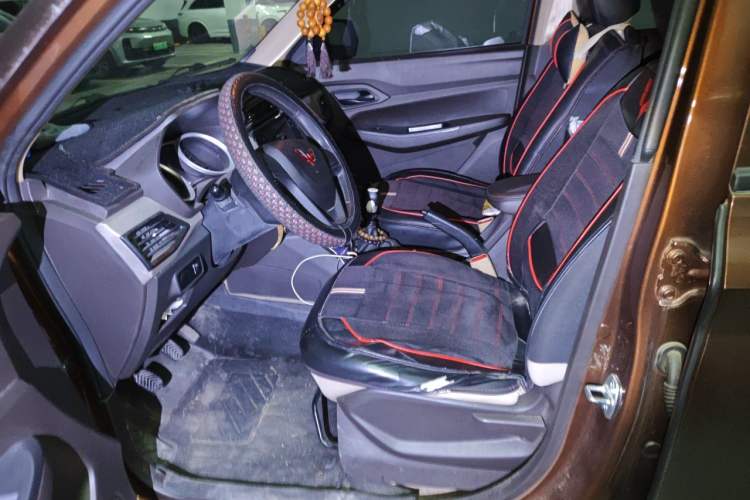 Used Wuling Hongguang 2021 1.5L Revised S Standard Version with Electric Power Steering LAR Left Front Seat