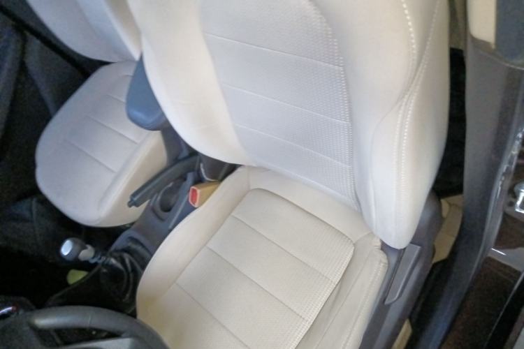 Used Wuling Hongguang 2021 1.5L Revised S Standard Version Hydraulic-Power-Assisted LAR Left Front Seat