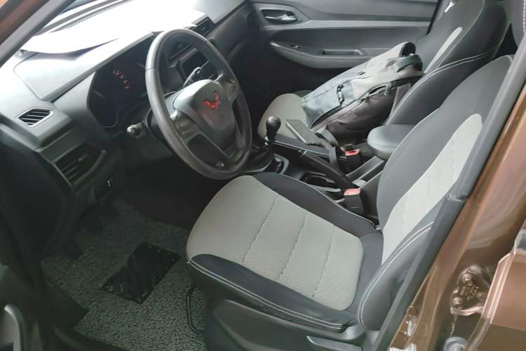 Used Wuling Hongguang 2021 1.5L S Base Version LAR Left Front Seat