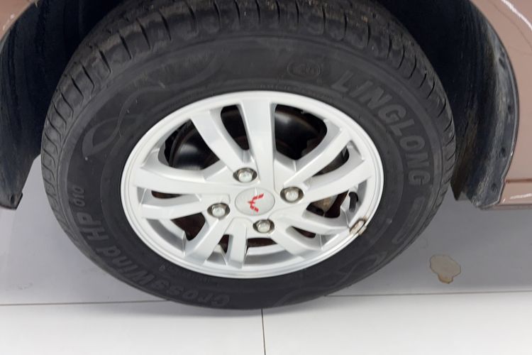 Used Wuling Hongguang 2021 1.5L Facelift S Comfort Version Hydraulic Power Steering LAR Left Front Wheel Hub