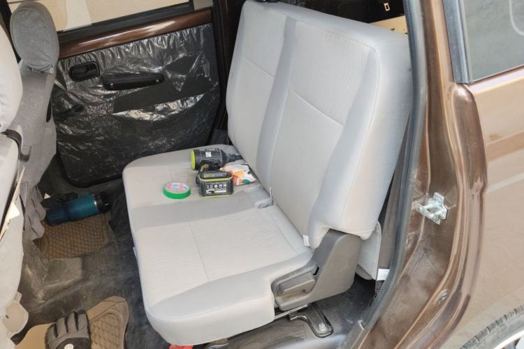 Used Wuling Hongguang 2021 1.5L Revised S Base Version Hydraulic Power Steering LAR Left Rear Seat