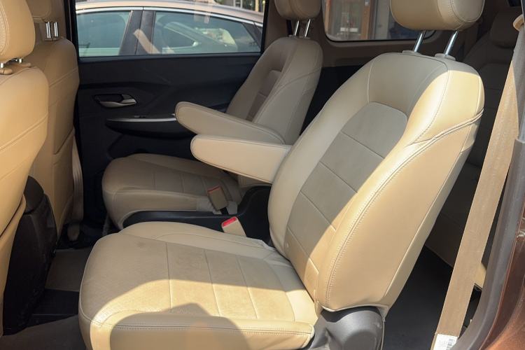 Used Wuling Hongguang 2021 1.5L Facelifted S Comfort Version with Electric Power Steering LAR Left Rear Seat