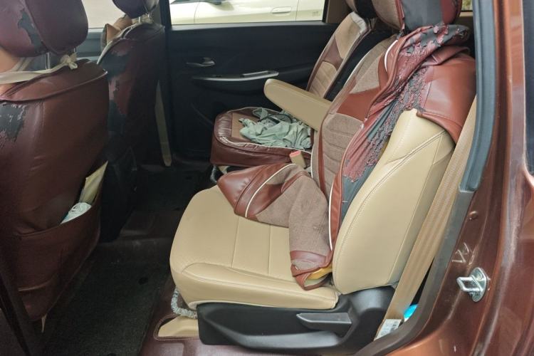 Used Wuling Hongguang 2021 1.5L Facelifted S Comfort Version with Electric Power Steering LAR Left Rear Seat