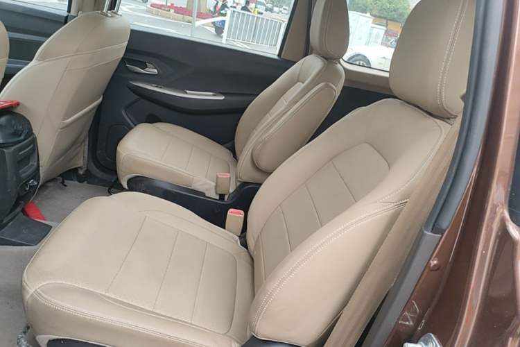 Used Wuling Hongguang 2021 1.5L Facelifted S Comfort Version with Electric Power Steering LAR Left Rear Seat