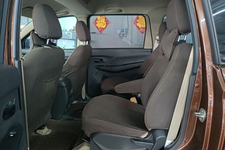 Used Wuling Hongguang 2021 1.5L Revised S Standard Version Hydraulic-Power-Assisted LAR Left Rear Seat