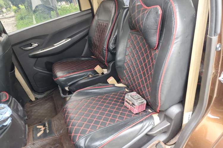 Used Wuling Hongguang 2021 1.5L S Comfort Edition LAR Left Rear Seat