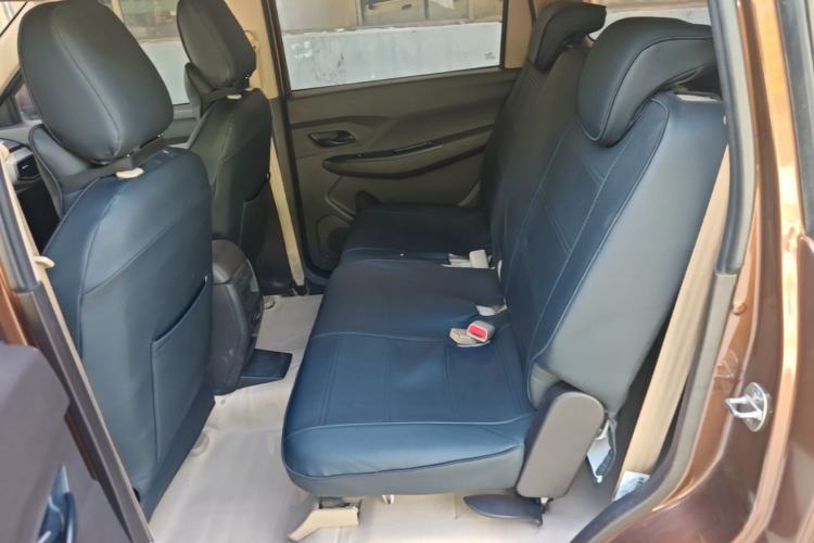 Used Wuling Hongguang 2021 1.5L Revised S Standard Version with Electric Power Steering LAR Left Rear Seat