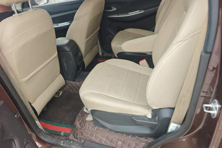 Used Wuling Hongguang 2021 1.5L S Comfort Edition LAR Left Rear Seat