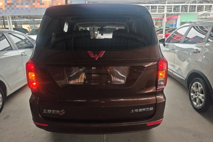Used Wuling Hongguang 2021 1.5L S Standard Version LAR Rear