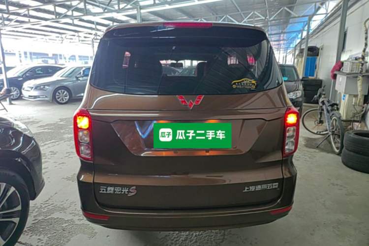 Used Wuling Hongguang 2021 1.5L Revised S Standard Version Hydraulic-Power-Assisted LAR Rear