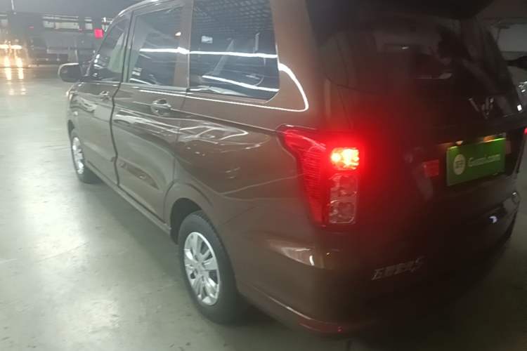 Used Wuling Hongguang 2021 1.5L Revised S Base Version with Electric Power Steering LAR Rear Left 45 Deg