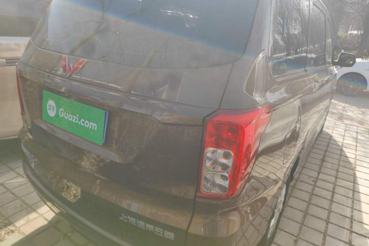 Used Wuling Hongguang 2021 1.5L Revised S Standard Version with Electric Power Steering LAR Rear Right 45 Deg